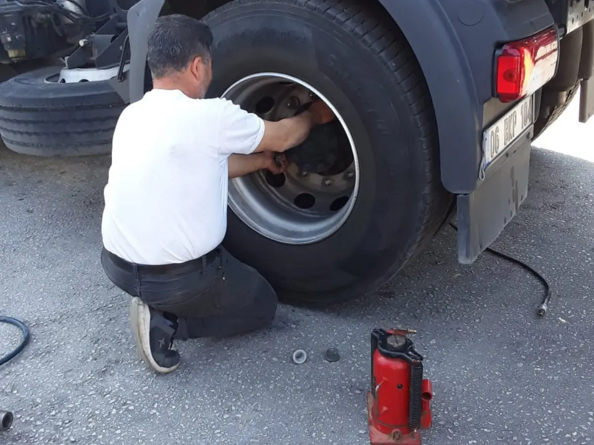 Edremit Oto Lastikçi